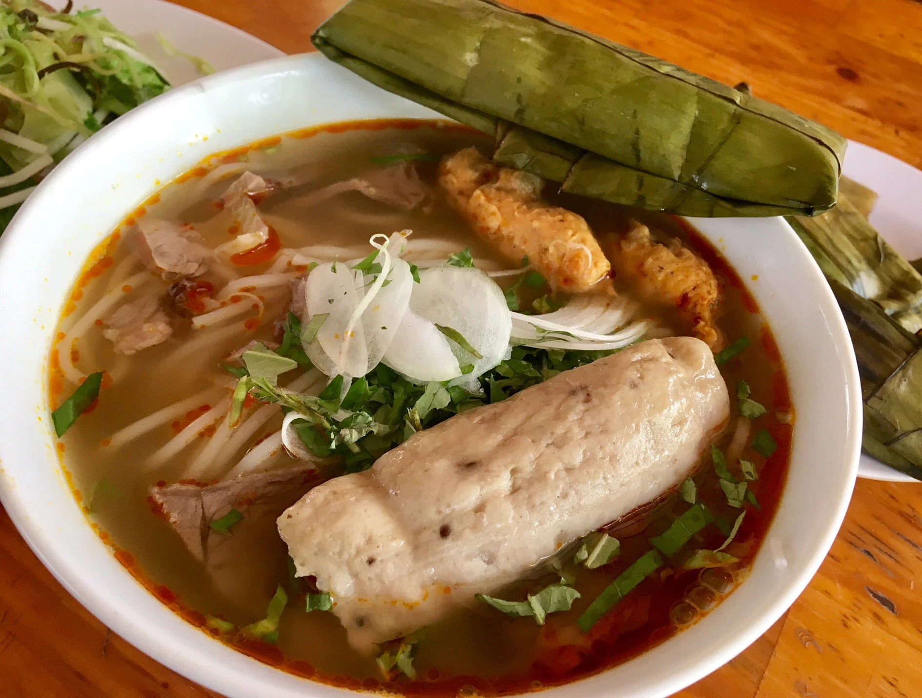 bún bò huế chả cây